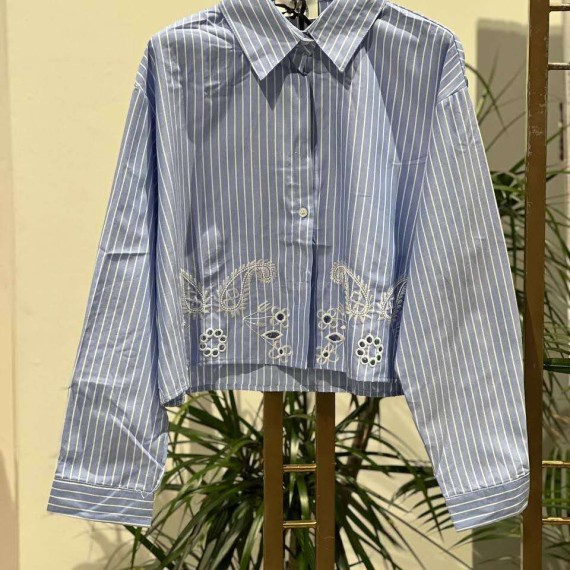 https://michelle-italy.com/it/products/pe250972